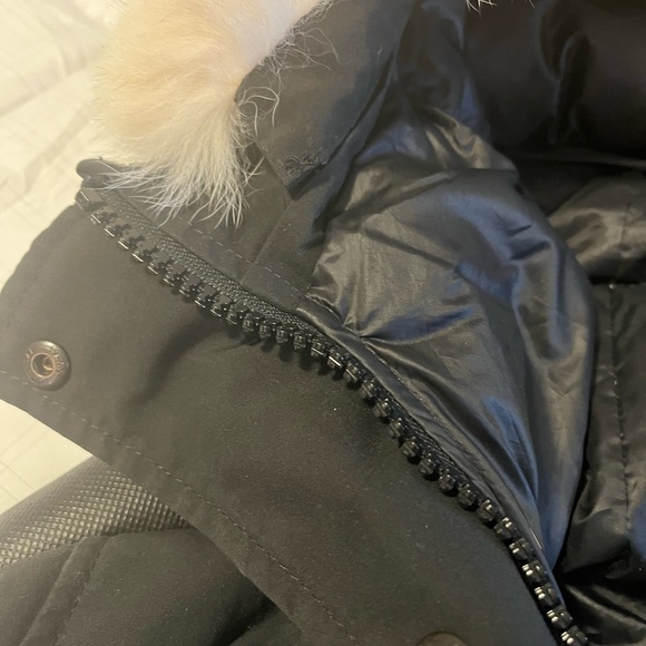 Canada Goose Jacket - Picture 9 of 16